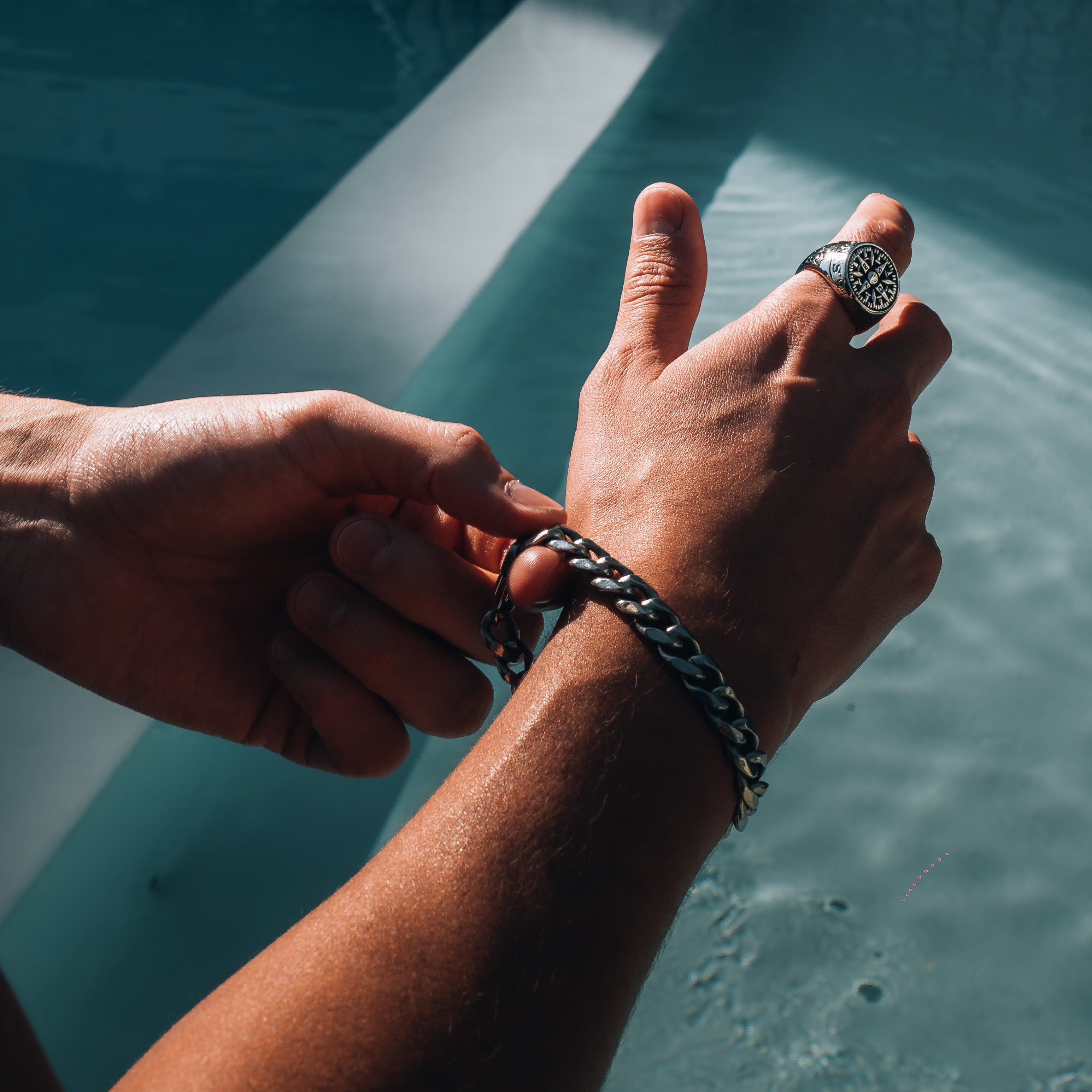 Pulsera invicta III