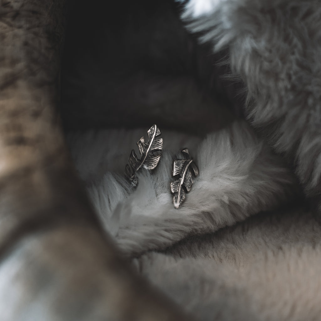 Anillo pluma de plata