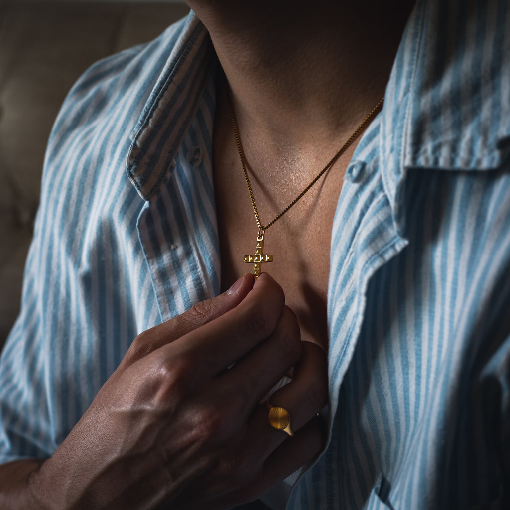 Collar Cruz de Gyza