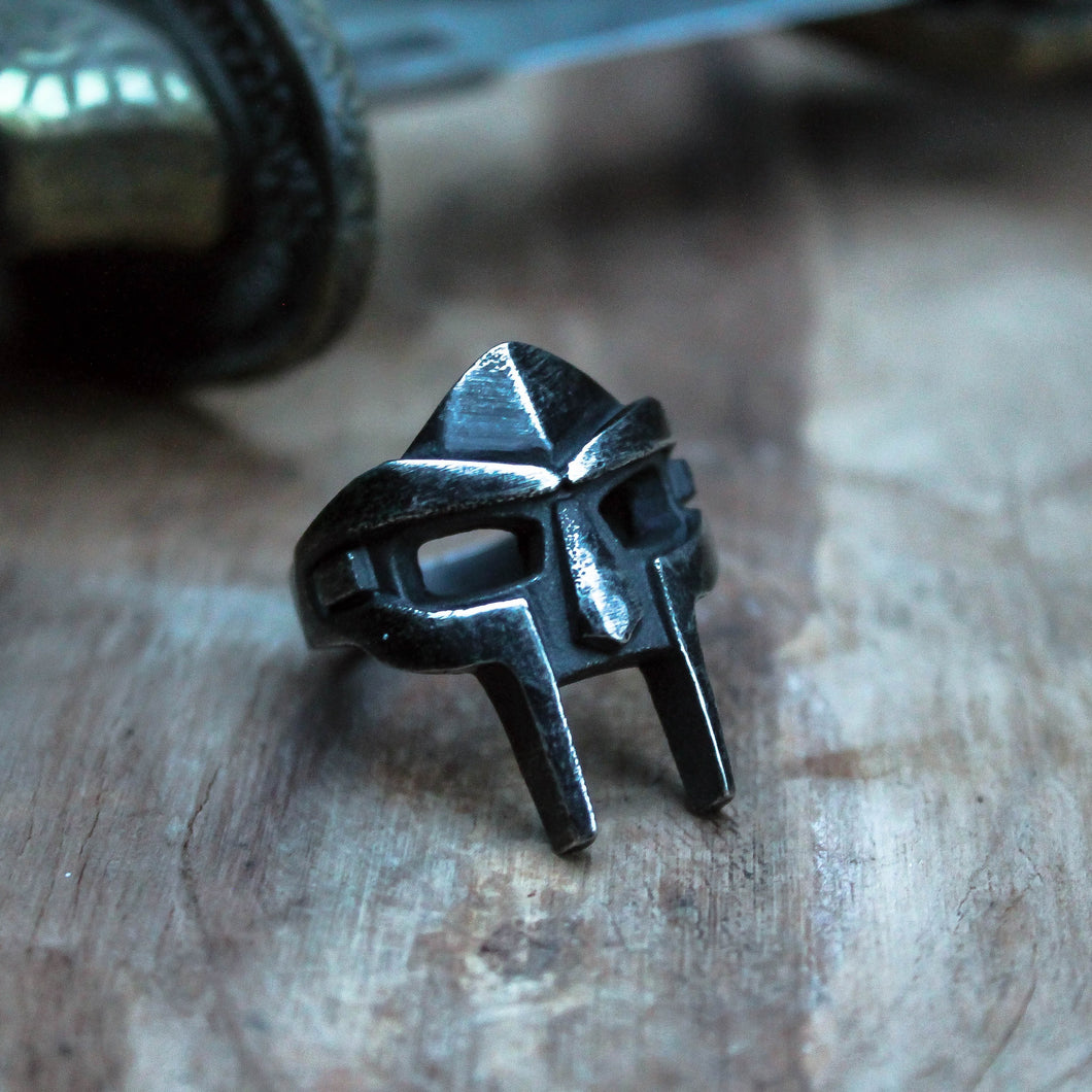 Anillo de casco mf doom
