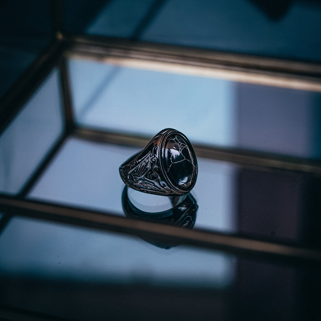 Anillo Rococó negro